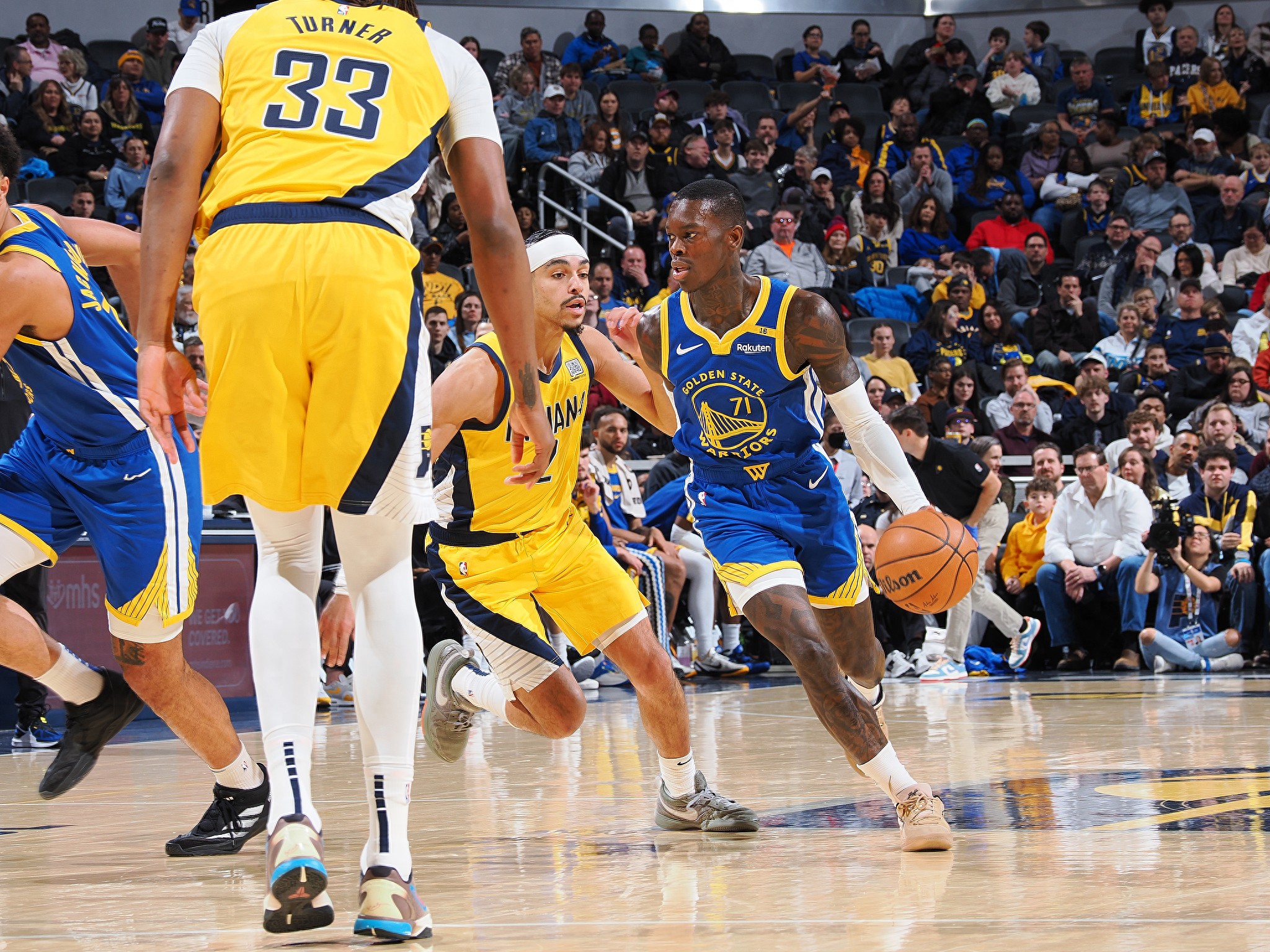 勇士惊艳全场，状态爆棚助攻爆棚，约基奇逆转取胜！