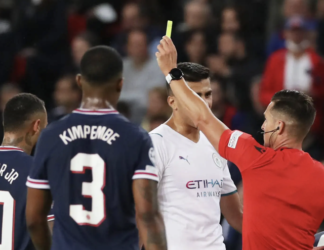 魔术官方公布新规，莫兰特引发争议，冲击季后赛球迷热议！